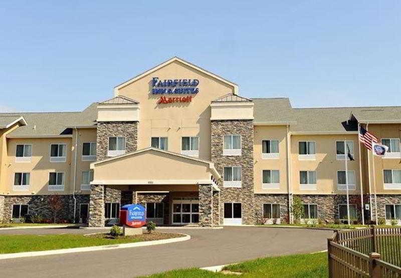 Fairfield Inn & Suites By Marriott Slippery Rock Exteriör bild