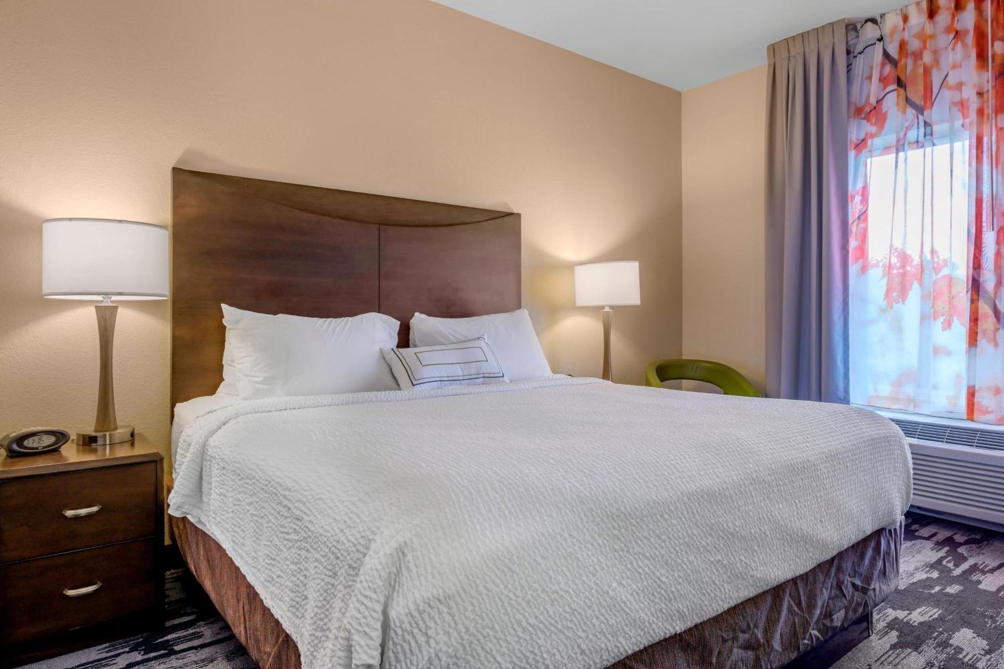 Fairfield Inn & Suites By Marriott Slippery Rock Exteriör bild